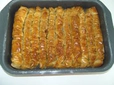 Hazır Baklava Yufkasından Tatlı Tarifi ve Malzemeleri Hazır Baklava Yufkasından Tatlı Tarifi ve Malzemeleri