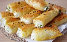 Baklava Yufkasından Börek Tarifi ve Malzemeleri